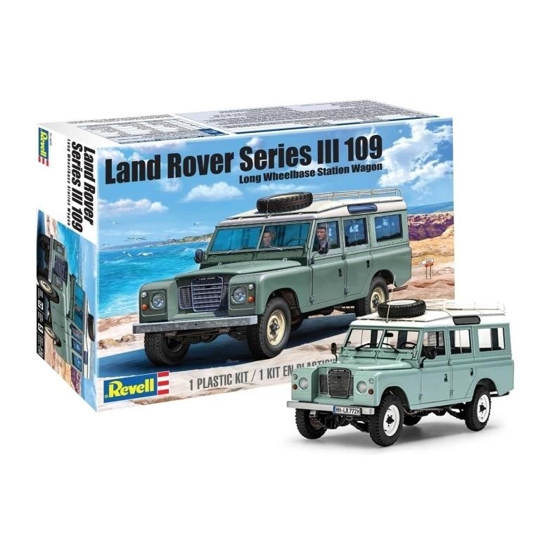 SEALED bags - Revell 85-4498 Land Rover Series