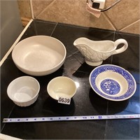 Assorted lot of dishes