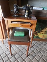 Vintage Singer Sewing Machine in Cabinet, Stool &