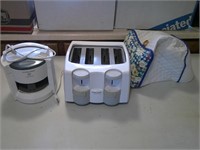 toaster and lids off appliance