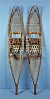 Pair of Northland Brand 10" X 56" Snowshoes