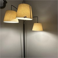 LARGE FLOOT LAMP WITG 3 SHADES