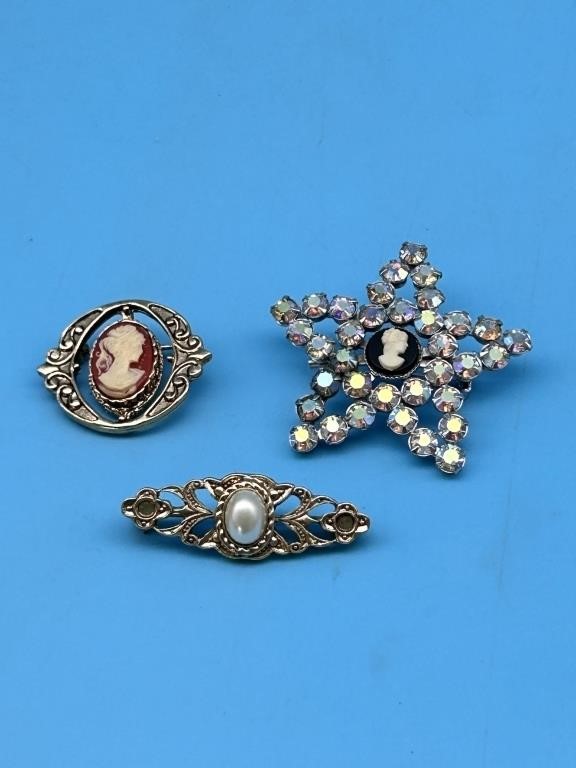 3 Vintage Brooches
