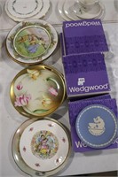 WEDGWOOD COLLECTOR PLATES & ANTIQUE PAINTED PLATES