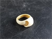 Old ivory ring size 6 1/4