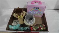 Pez Lunch Box /Bugs Bunny & Wile E Coyote Mugs