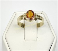 10K YELLOW GOLD OVAL CITRINE RING