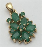 14k Gold And Green Stone Pendant