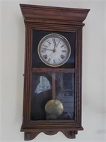 Oak Sessions wall clock, key and pendulum