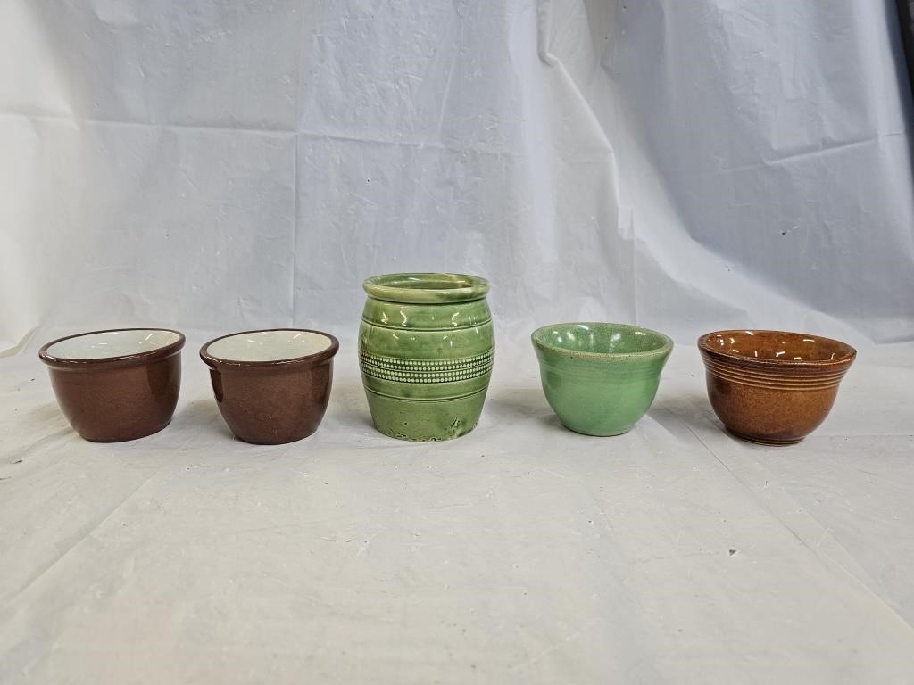 4 Pottery Custards and 1 Pottery Jar