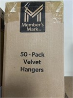 MM 50 pack velvet hangers