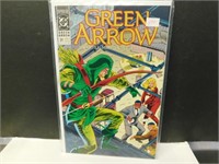 Green Arrow #31 DC Comic