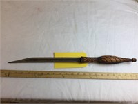 Ornate dagger w/ sheath
