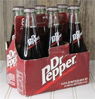 Dr. Pepper 6-Pack Carrier w/Bottles