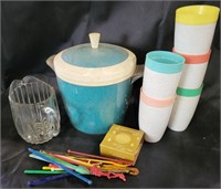 VTG Plastic Cups, Ice Bucket & More