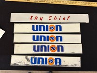 Union 76 & Sky Chief Gas Pump Glass Panels