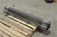 LOT OF SQUARE TUBING