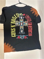 Guns N Roses T-shirt. Size XL