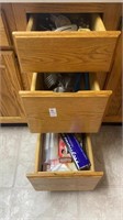 3 drawers Kitchen Utensils, measuring cups and