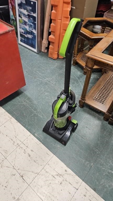 Power force vacuum cleaner works