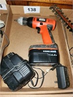 BLACK & DECKER CORDLESS 14.4 DRILL W/ BATTERIES