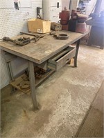 Metal and Wood Work Bench