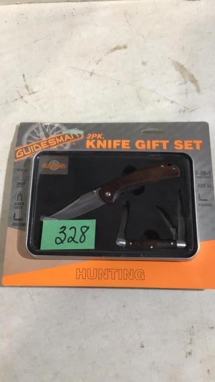 Guidesman Two Pack hunting knife set. NEW. Set i