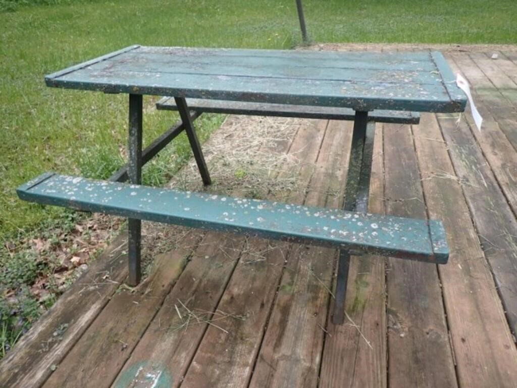 Child's Metal Picnic Table - 36"Wx30"Dx22"H