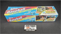 NIB 1992 Topps Baseball Cards Complete Set