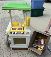 Little Tikes Kitchen with Accessories