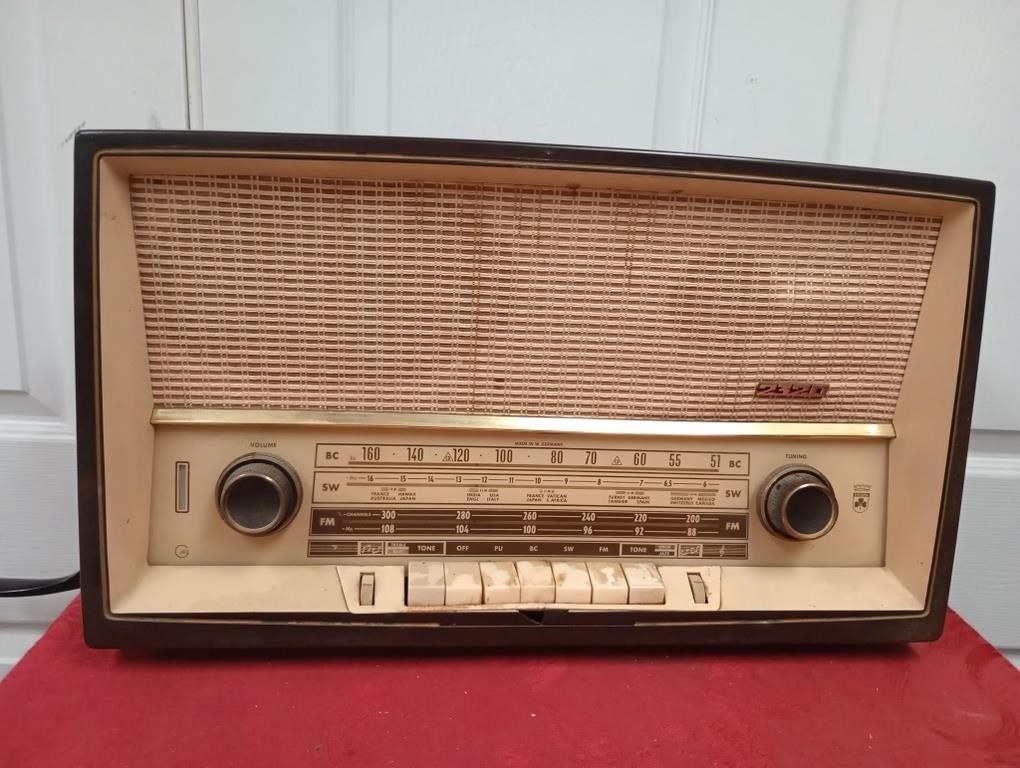 Grundig radio untested