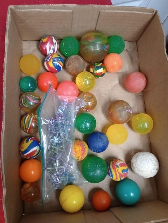 Bouncy balls and jacks