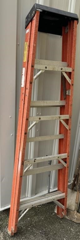 6' Fiberglass Step Ladder