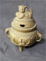 Asian foo dog incense burner 3.5"diam x 4.5"h