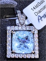 $4415 14K  Aquamarine(3.52ct) 36 Diamonds(0.5Ct,I1