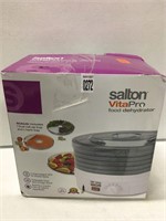 SALTON FOOD DEHYDRATOR