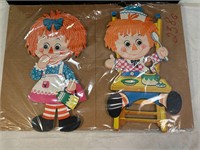 1970'S RAGGEDY ANN & ANDY WOODEN WALL DECOR