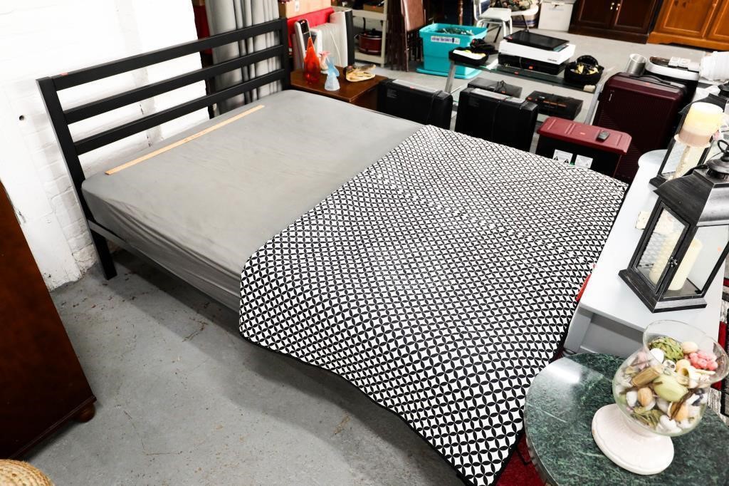 Metal Full Size Bed Frame w/ Mattress