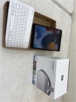 Ipad / Keyboard / Oculus Go