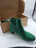 Green 10.5 boots