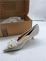 White 7.5 heels