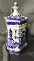 12in blue willow covered jar