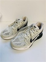 Police Auction Nike Running Shoes - 8