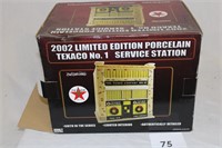 2002 TEXACO LIMITED EDITION PORCELAIN SERVICE STAT