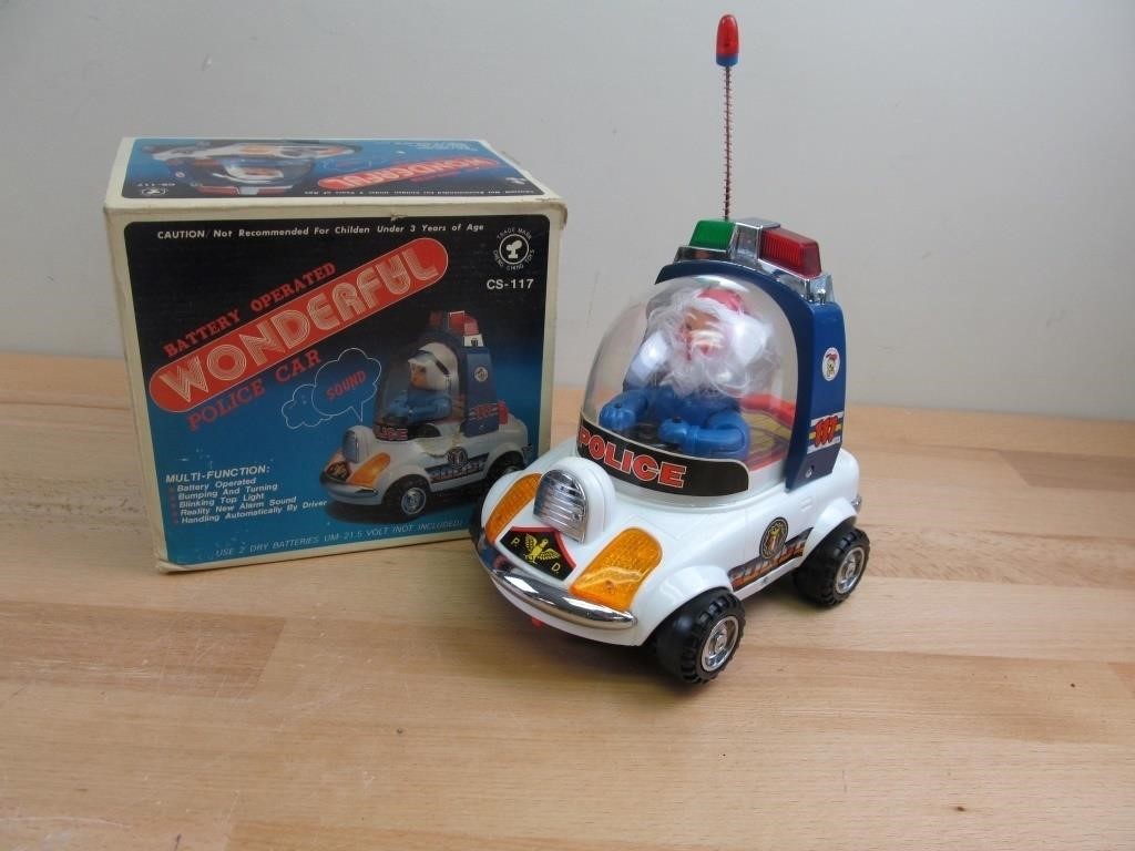 VIntage Battery Op Police CAr Toy