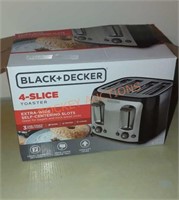 Black and decker 4 slice toaster