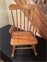Children’s rocking chair wooden