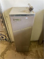 Water Fountain / Cooler