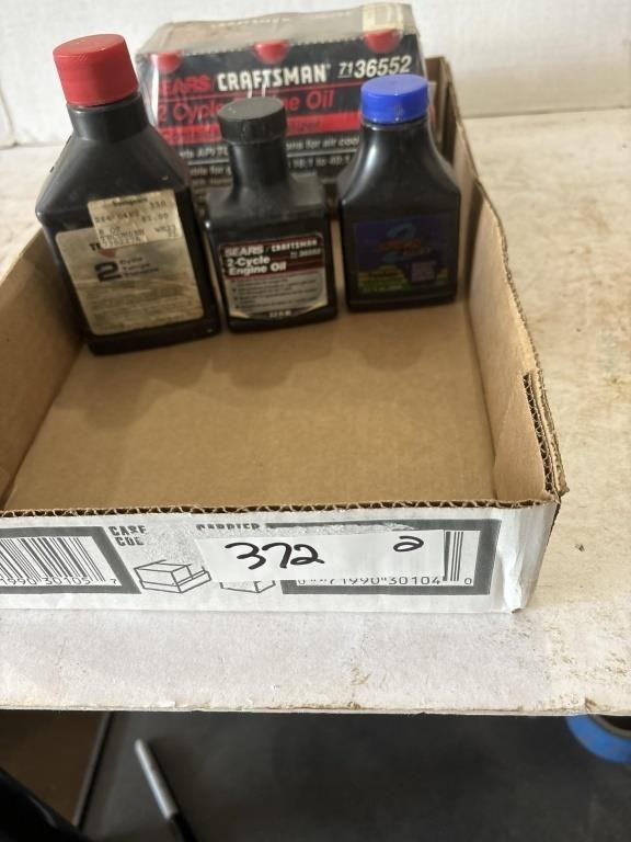 Flat of 2 Cycle Engine Oil