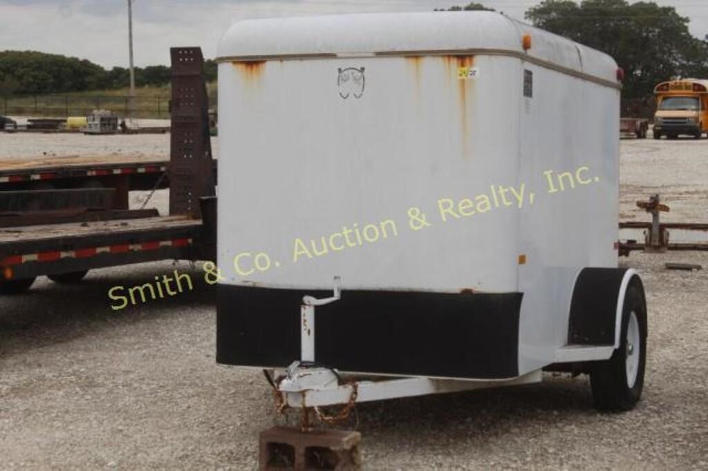 2002 WW ENCLOSED TRAILER 5' X 8'